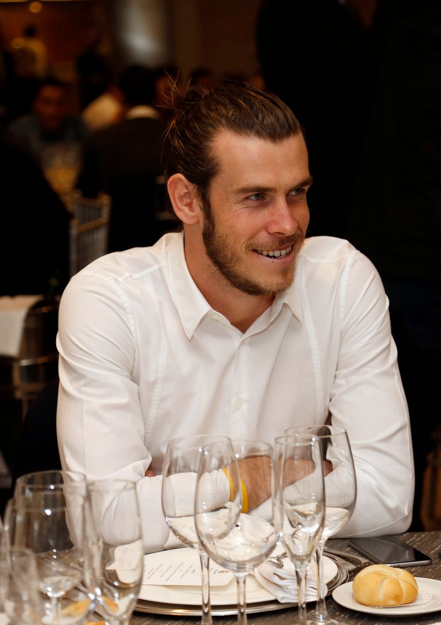 Gentleman - HD Wallpaper 