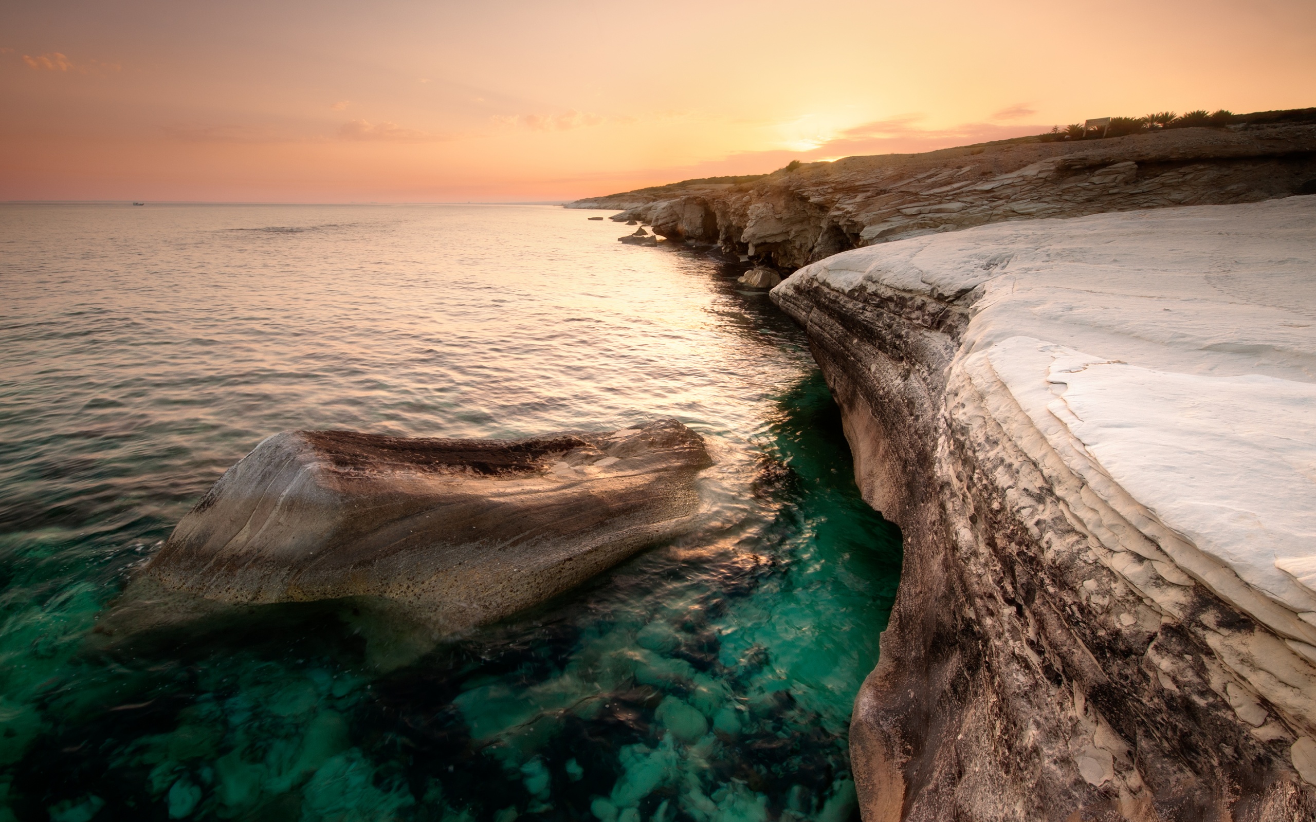 Alamanos Beach - HD Wallpaper 