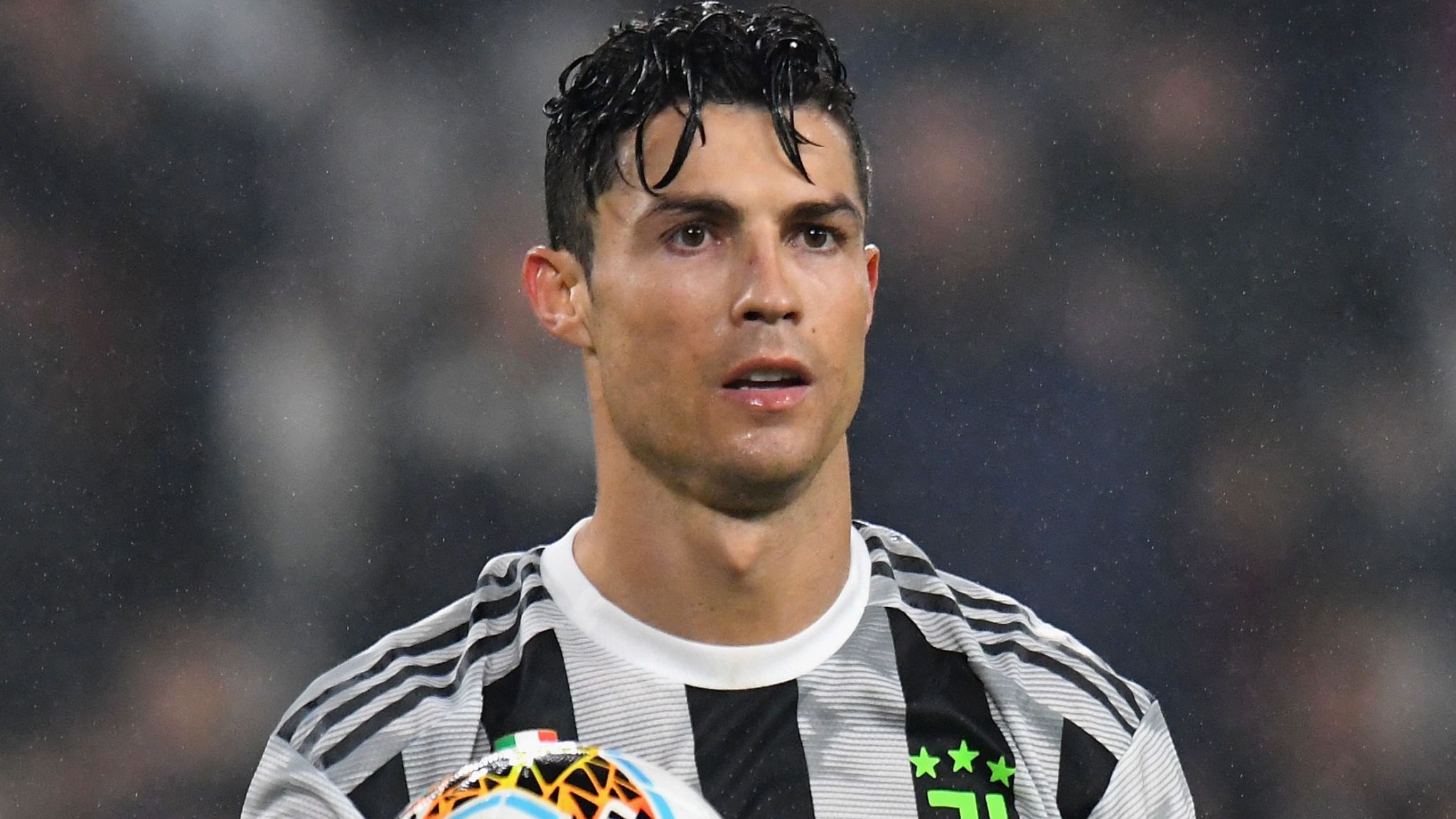 Cristiano Ronaldo Reportedly Regrets His Move Away - Ronaldo Juventus Vs Genoa - HD Wallpaper 