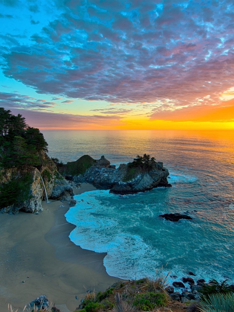 Julia Pfeiffer Burns State Park, Mcway Falls - HD Wallpaper 