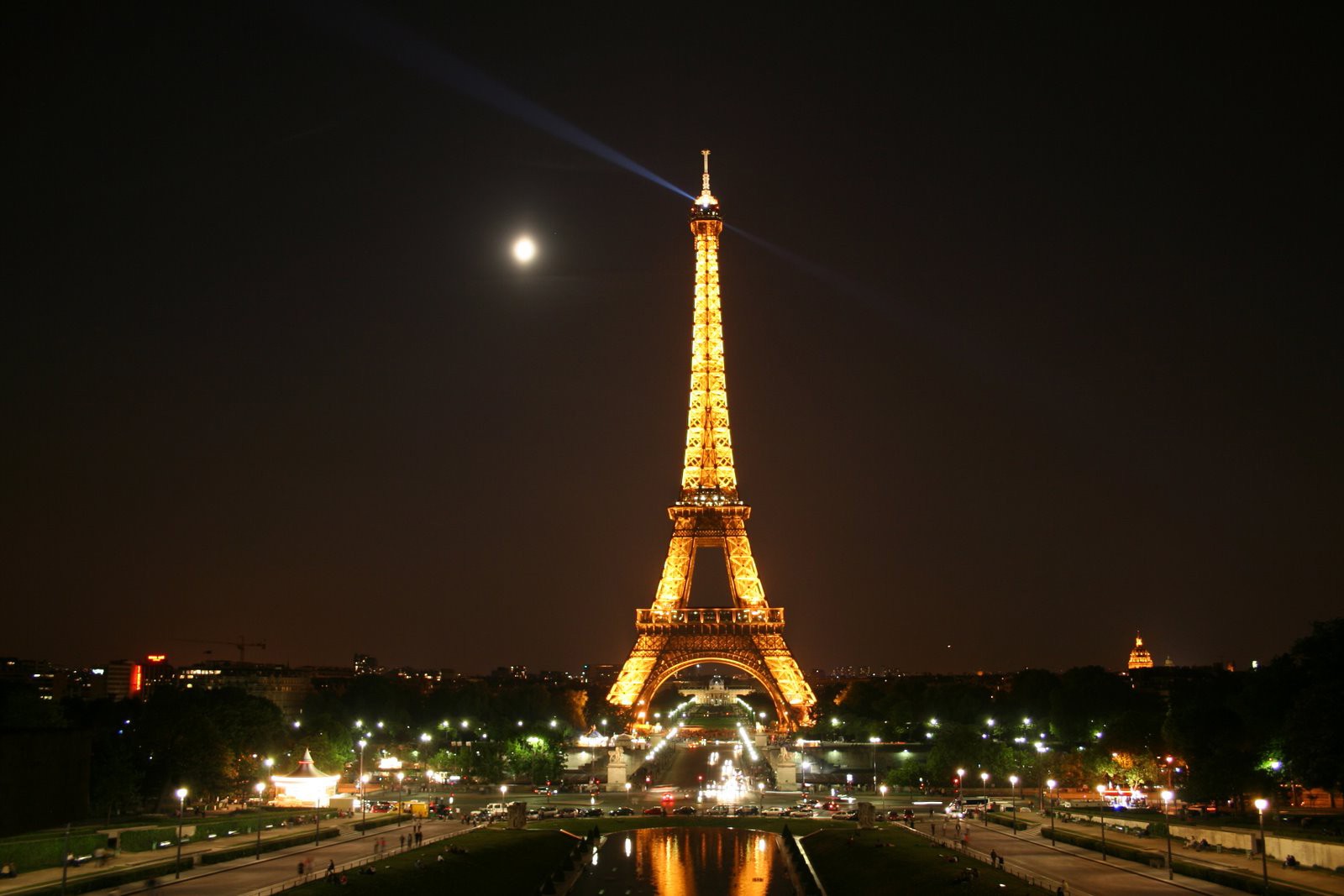 Eiffel Tower France Wallpaper Hd - Eiffel Tower - HD Wallpaper 