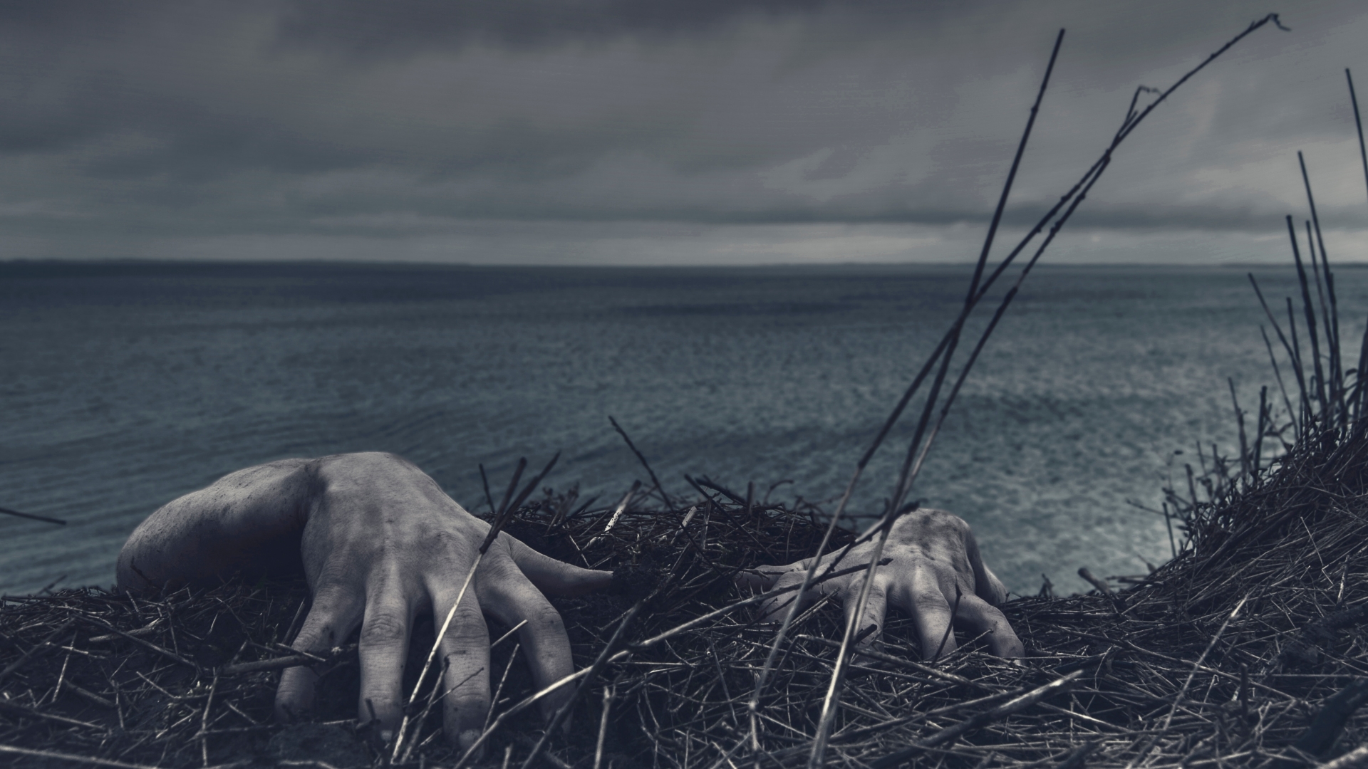 Hands Cliff And Beach Dark View - HD Wallpaper 