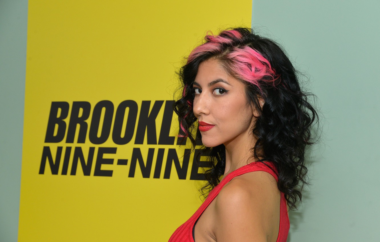 Photo Wallpaper Fox, Usa, Police, New York, Detective, - Brooklyn 99 Stephanie Beatriz Eyebrow - HD Wallpaper 