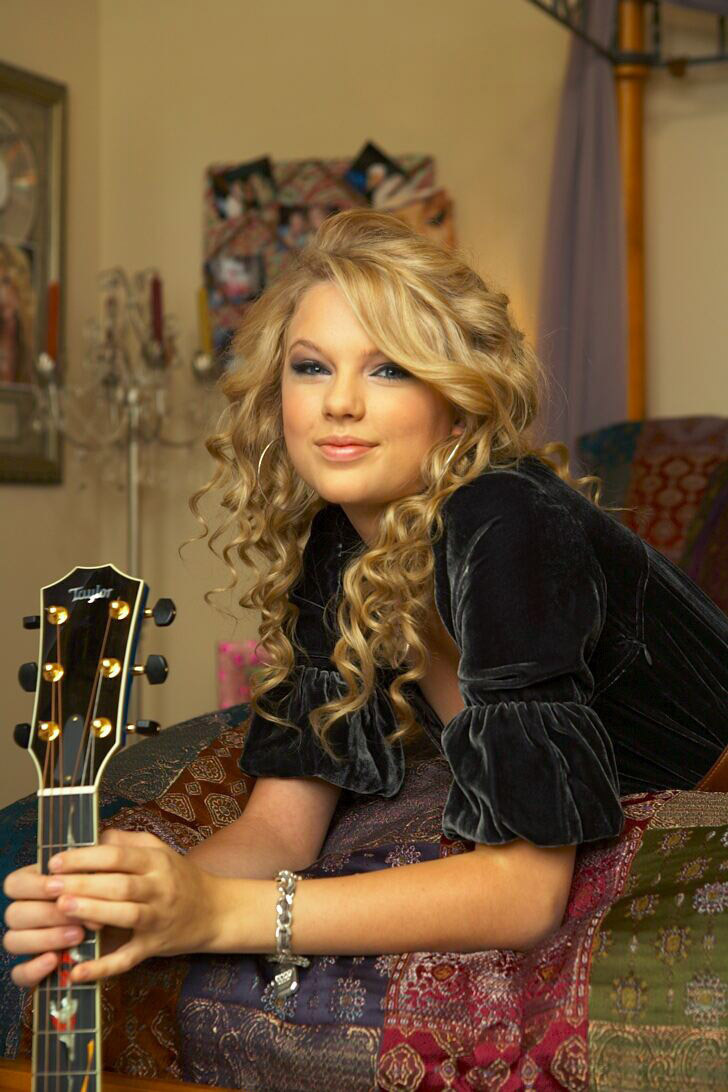 Taylor Swift Photoshoot 013 For People 2007 - Taylor Swift 2007 Photoshoot - HD Wallpaper 