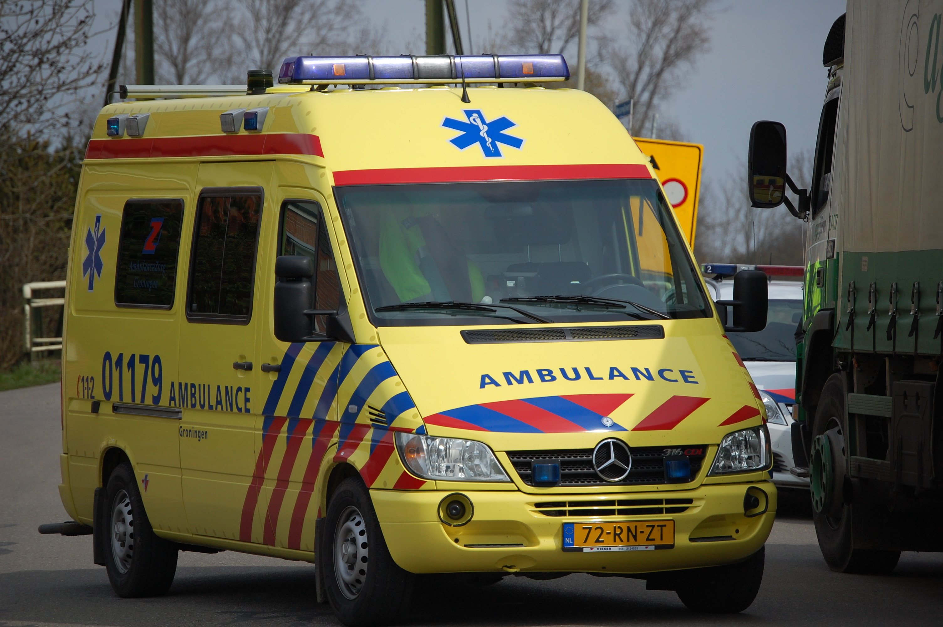 3008x2000, Ambulance Wallpaper 
 Data Id 377443 
 Data - Ambulance - HD Wallpaper 