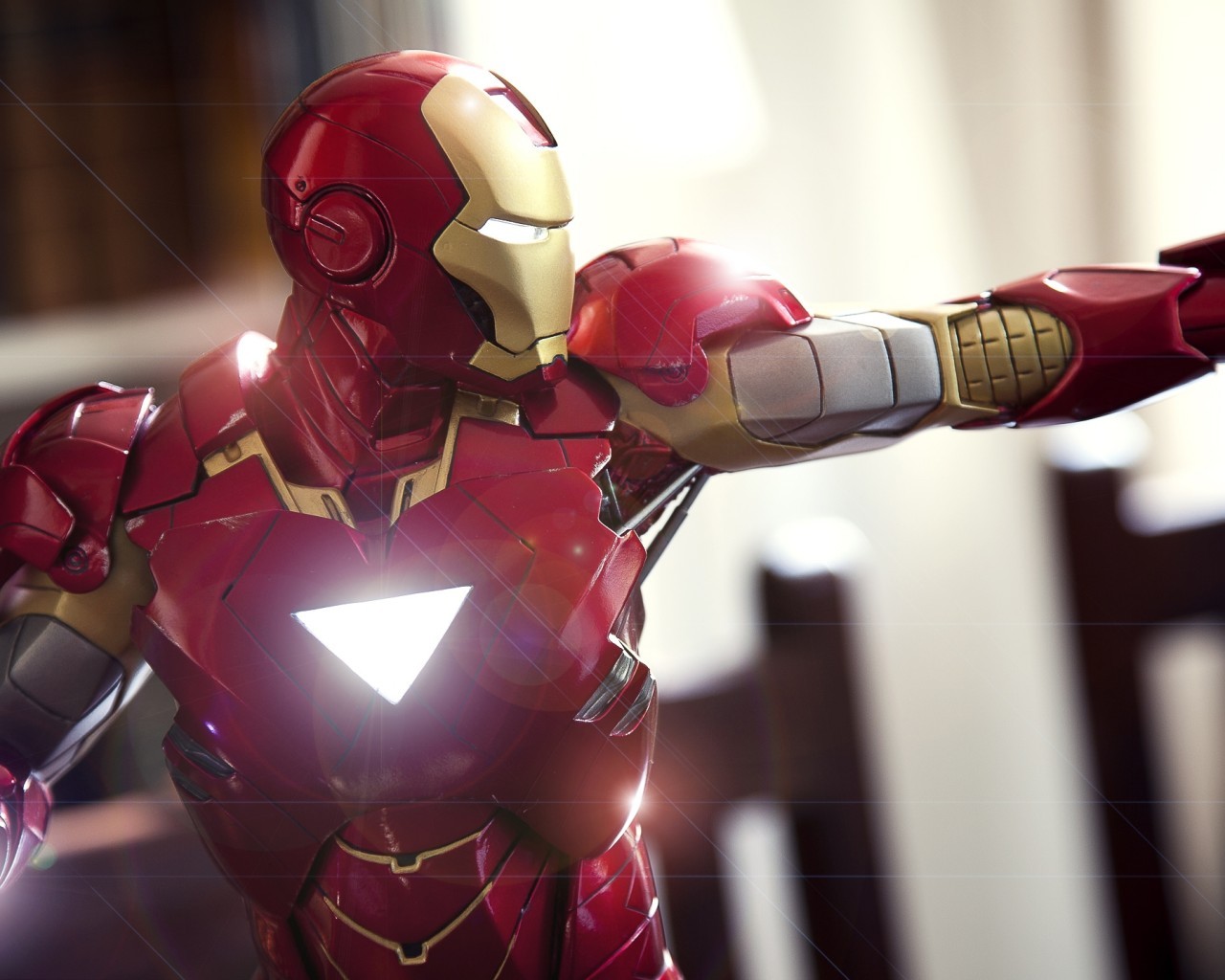 Iron Man, Superhero, Lights, Comics - Hd Wallpaper Marvel Superheroes 4k -  1280x1024 Wallpaper 