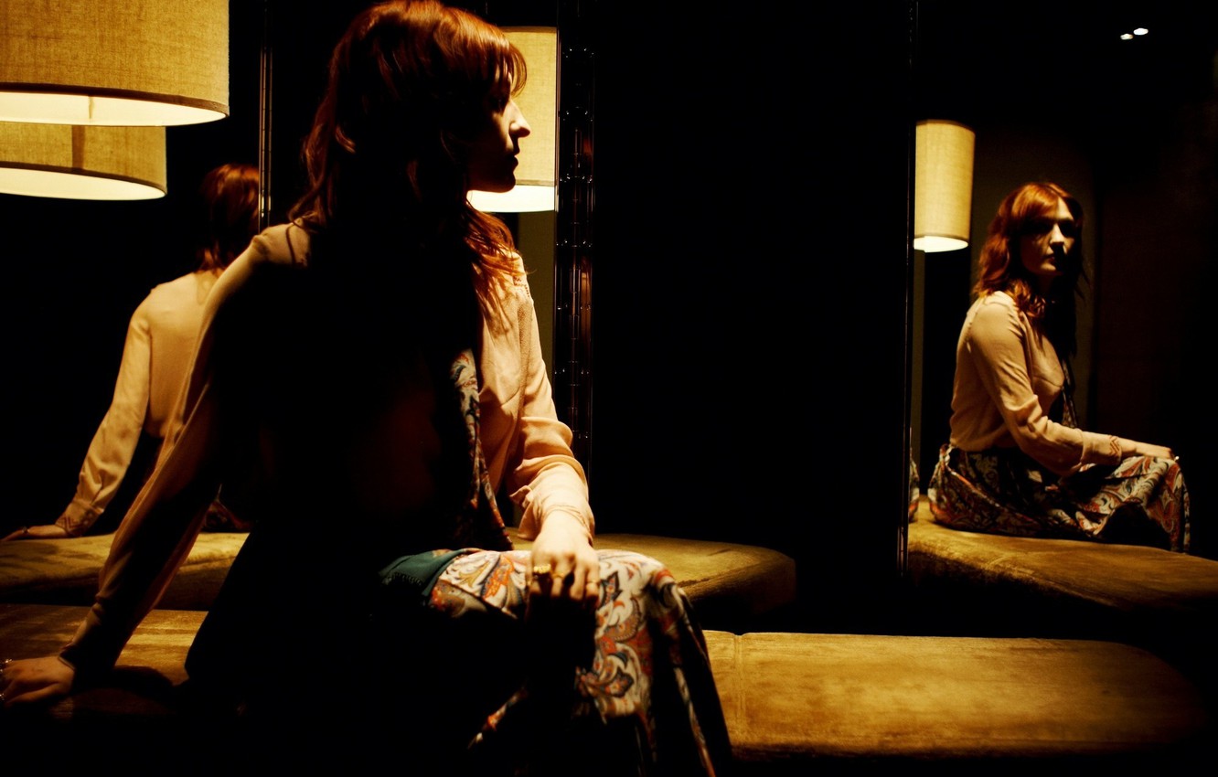 Photo Wallpaper Singer, Florence And The Machine, Florence - Scene - HD Wallpaper 