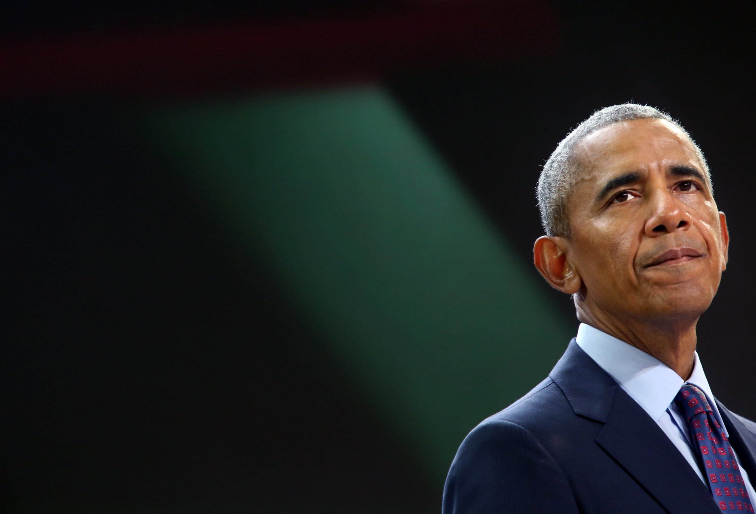 Gettyimages-850279024 - Barack Obama - HD Wallpaper 