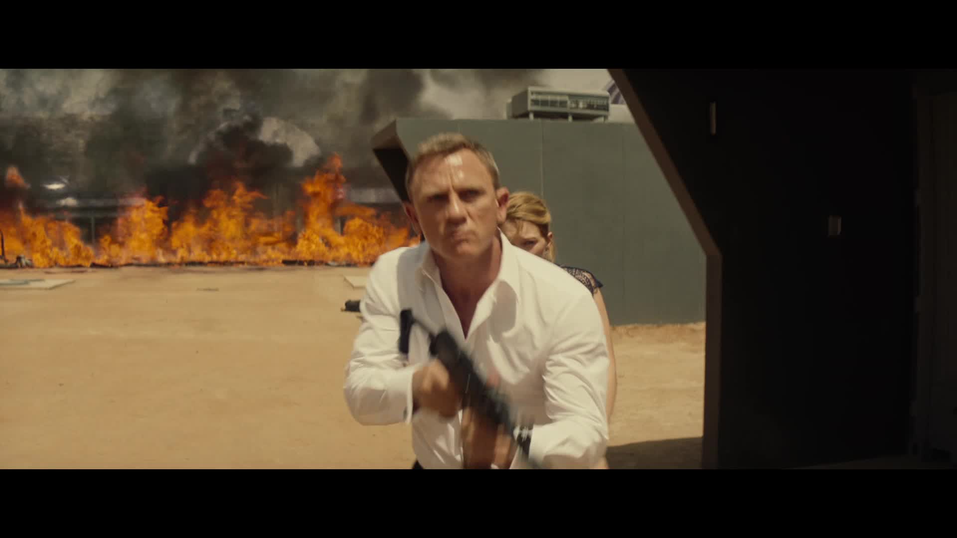 Hd Quality Wallpaper - Imdb James Bond - HD Wallpaper 