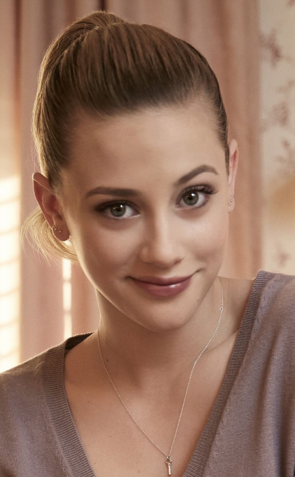 Betty Cooper Riverdale Makeup - HD Wallpaper 
