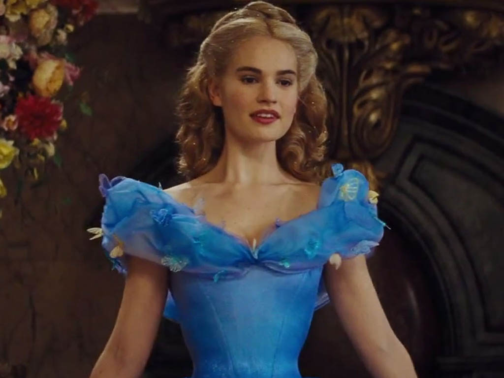 Lily James Cinderella Thin - HD Wallpaper 