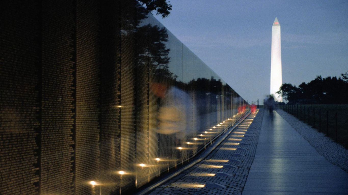 Entertainment Memorial Washington Dc Photos Galleries - Vietnam Memorial Washington Monument - HD Wallpaper 