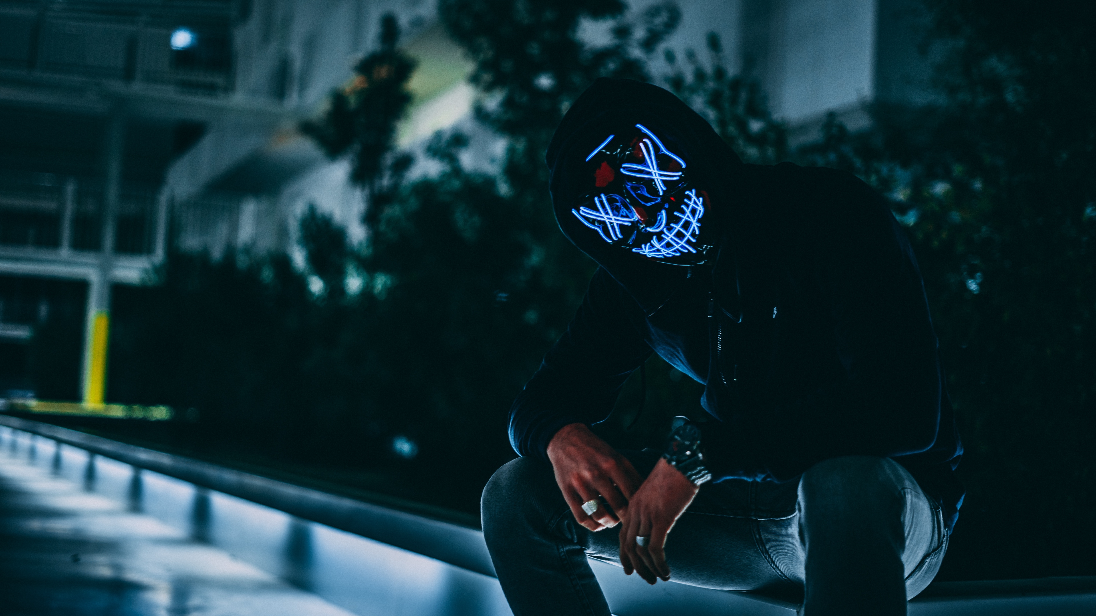 Wallpaper Mask, Hood, Anonymous, Glow, Darkness, Face - Mask Anonymous Hoodie Guy - HD Wallpaper 