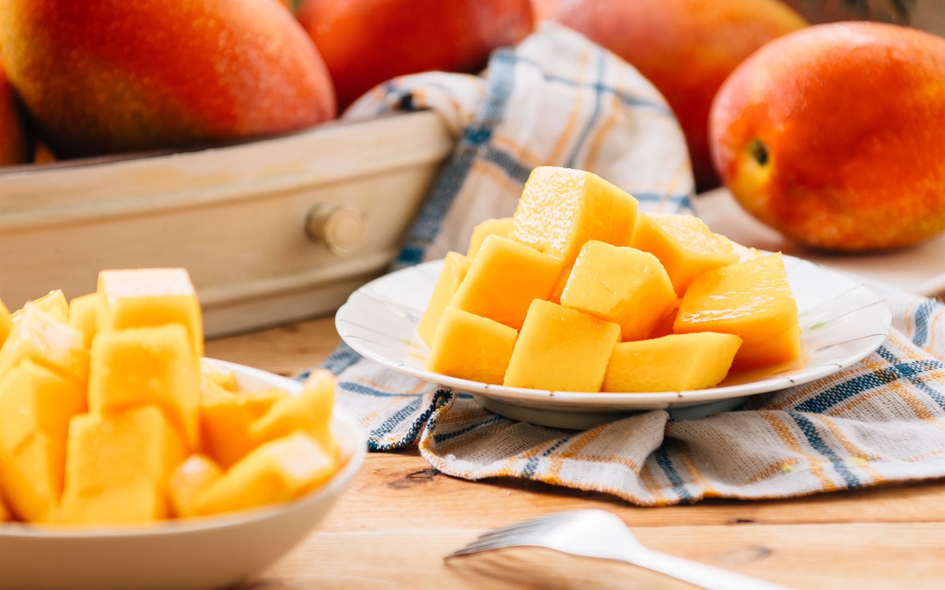 Wallpaper Mango Blocks, Delicious Fruit - Food - HD Wallpaper 