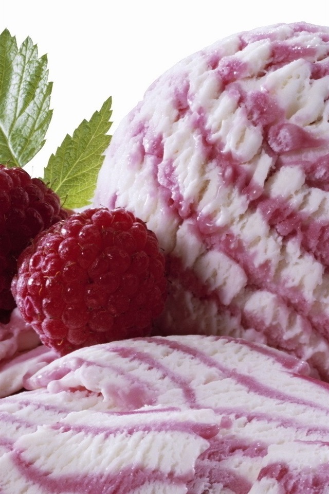 Iphone Wallpaper Eating Ice Cream - Ice Cream Strawberry Dpz - HD Wallpaper 