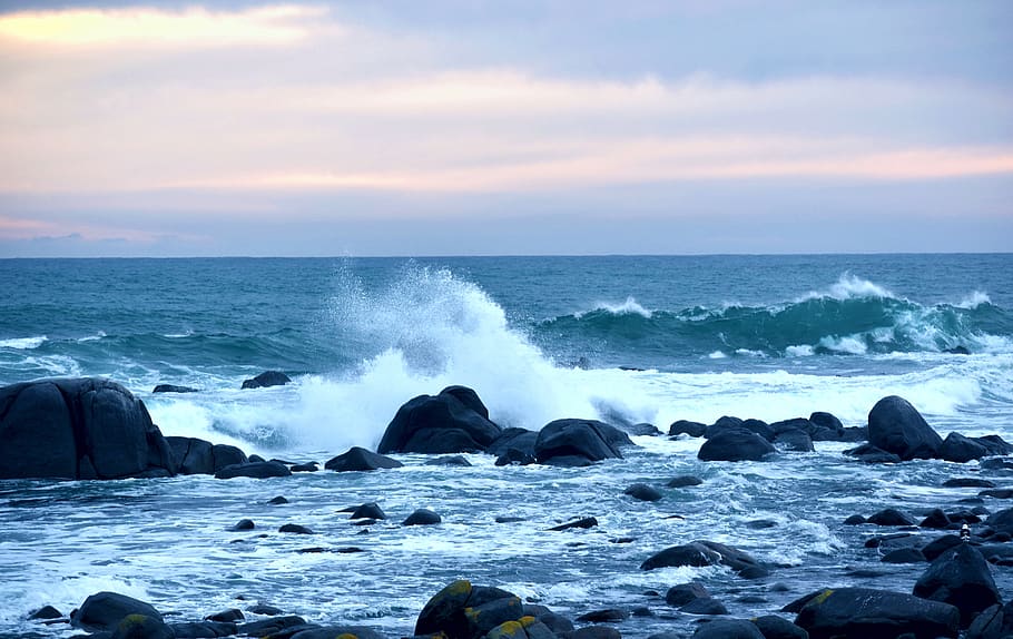 Ocean, Sea, Waves, Breakers, Rough, Rocks, Coast, Water, - Stock.xchng - HD Wallpaper 