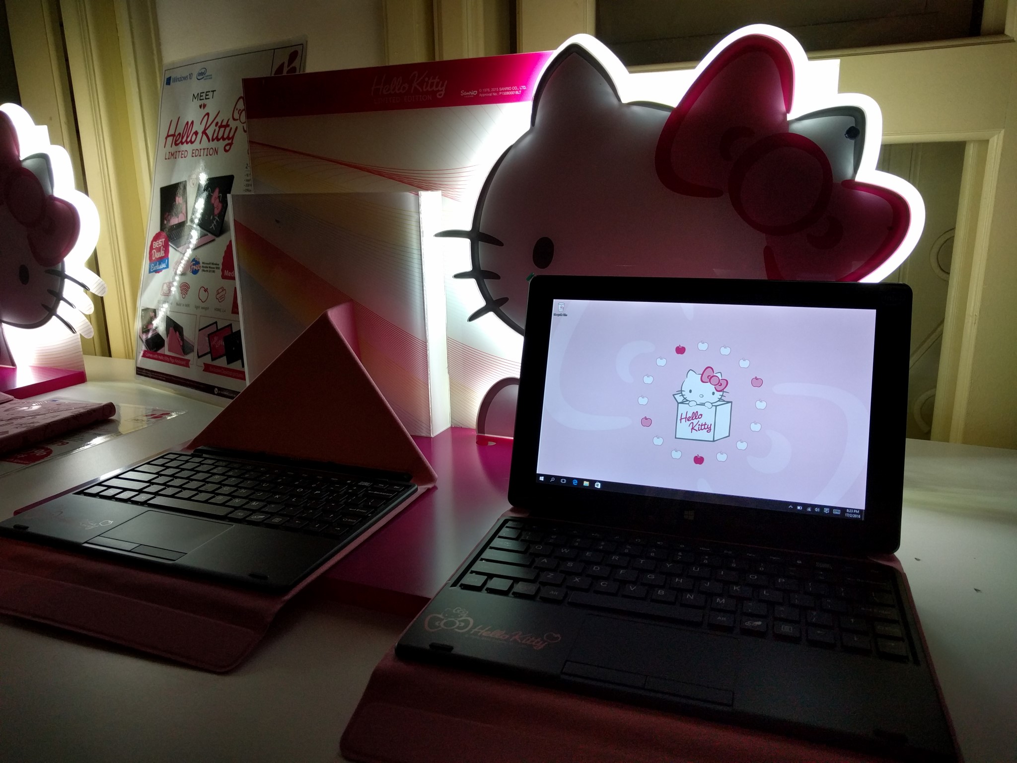 Netbook - HD Wallpaper 