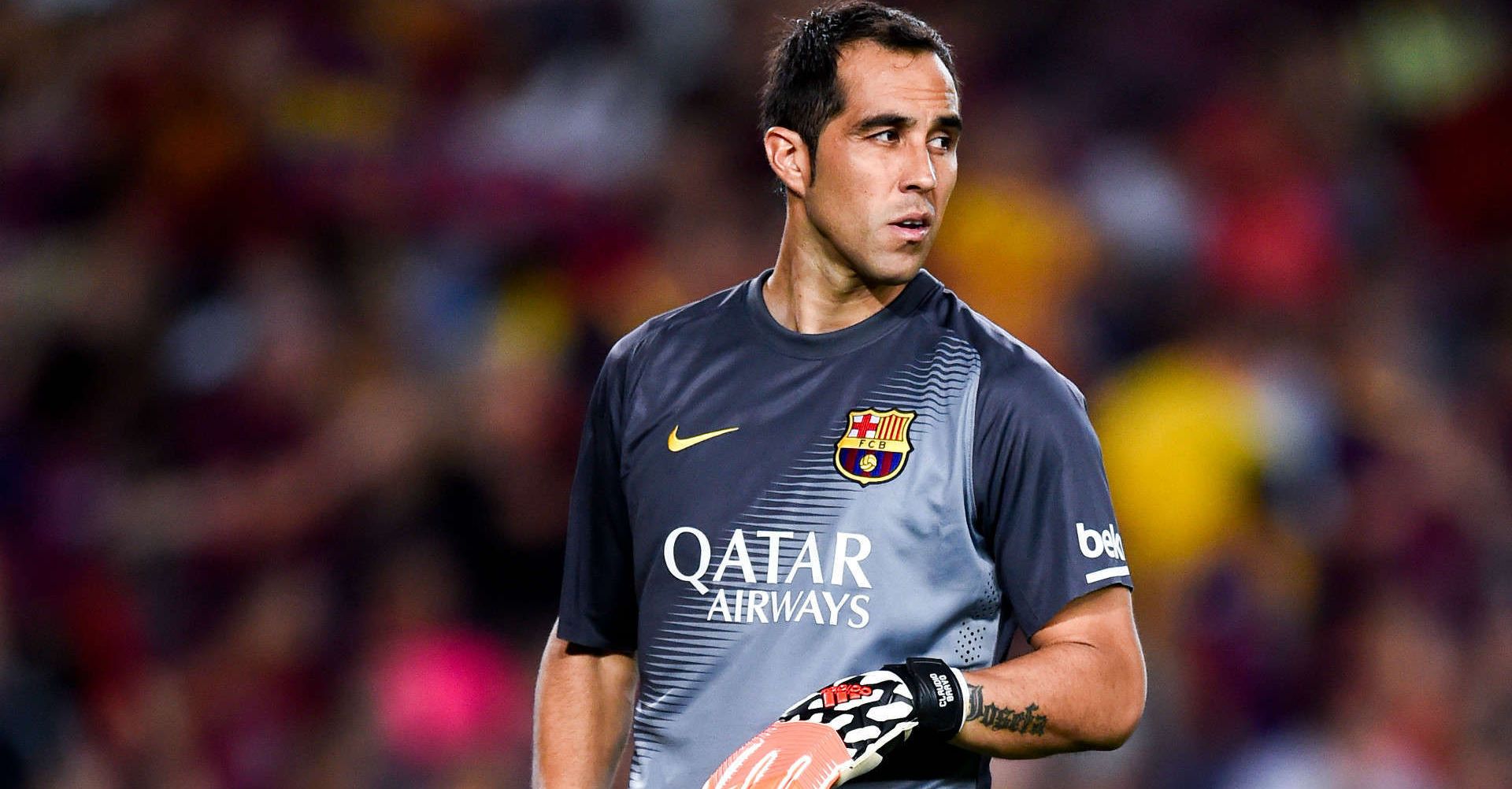 Claudio Bravo Fc Barcelona - HD Wallpaper 