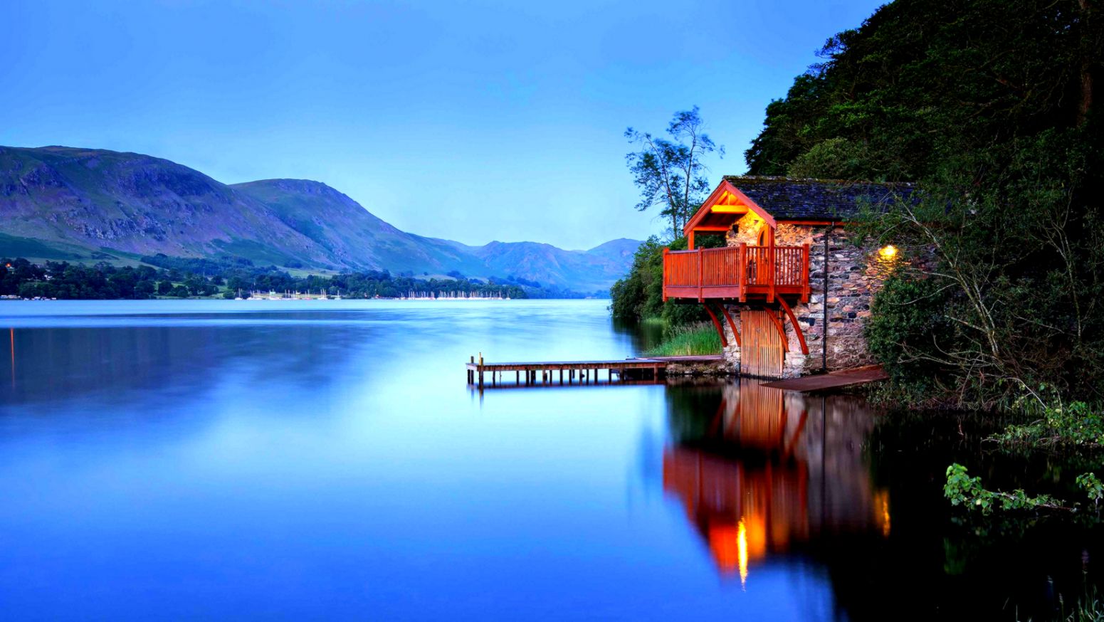 Lake House Wallpaper A3z4k Nature Desktop Backgrounds - Lake House Background - HD Wallpaper 