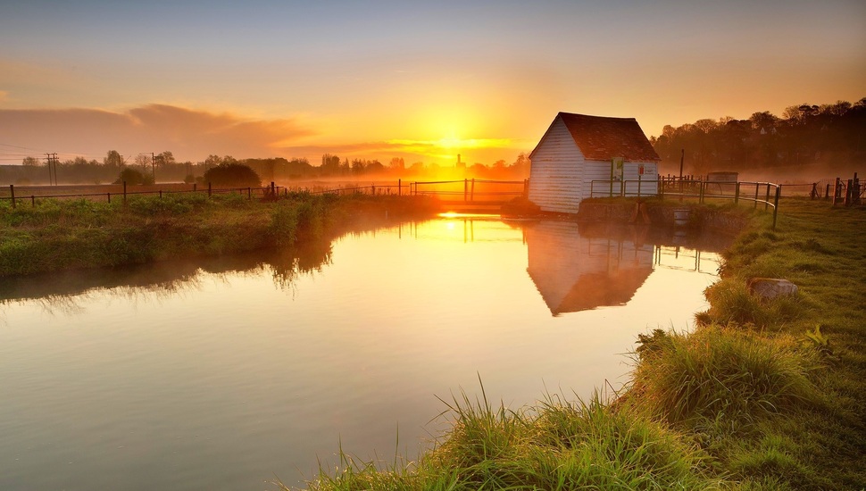 Grass, Lake, House, Sunset, Fence, Village, Evening, - Evening Background Of Village - HD Wallpaper 