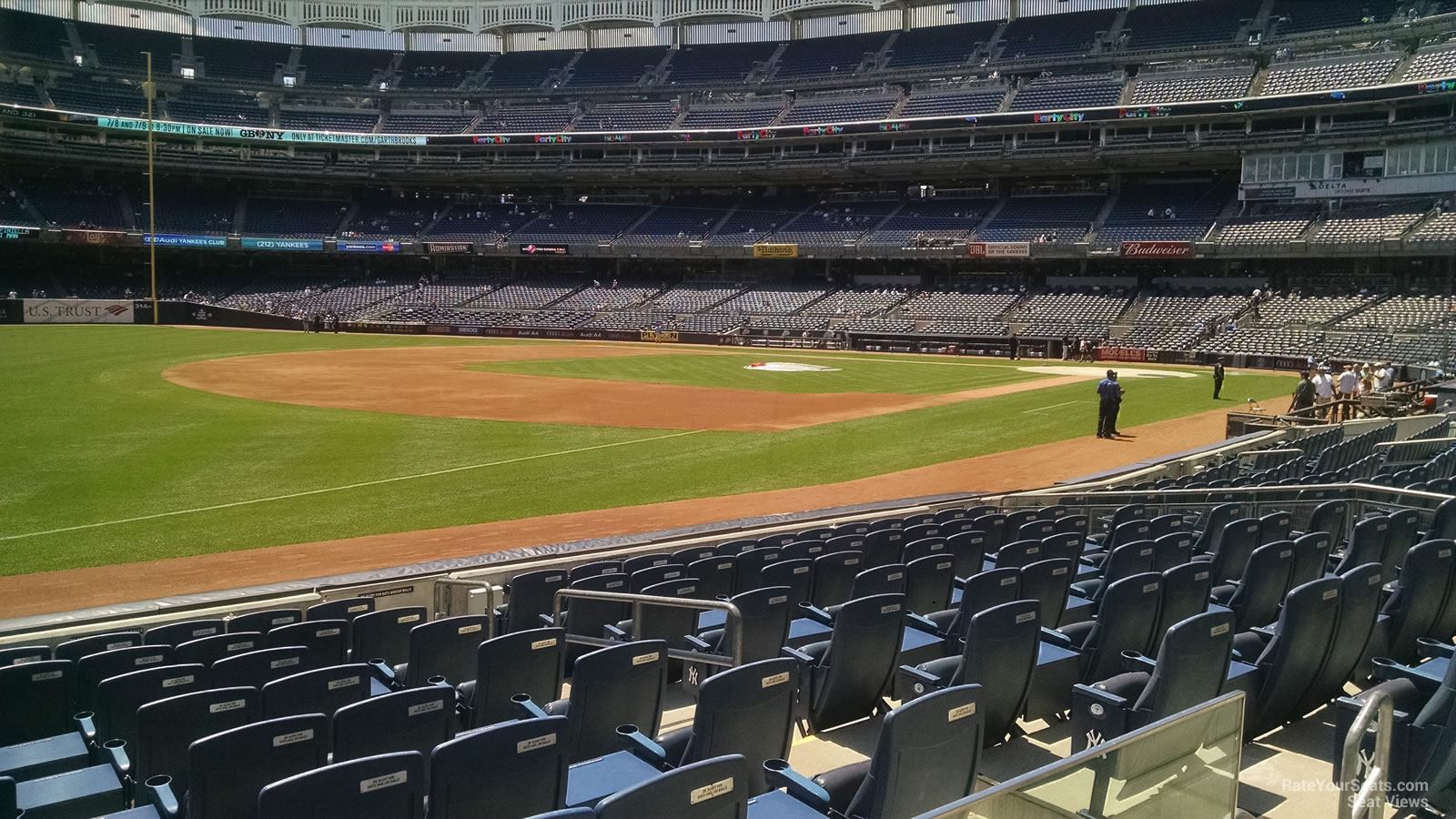 New York Yankees Seat View For Yankee Stadium Section - Yankees Champions Suite 028 - HD Wallpaper 