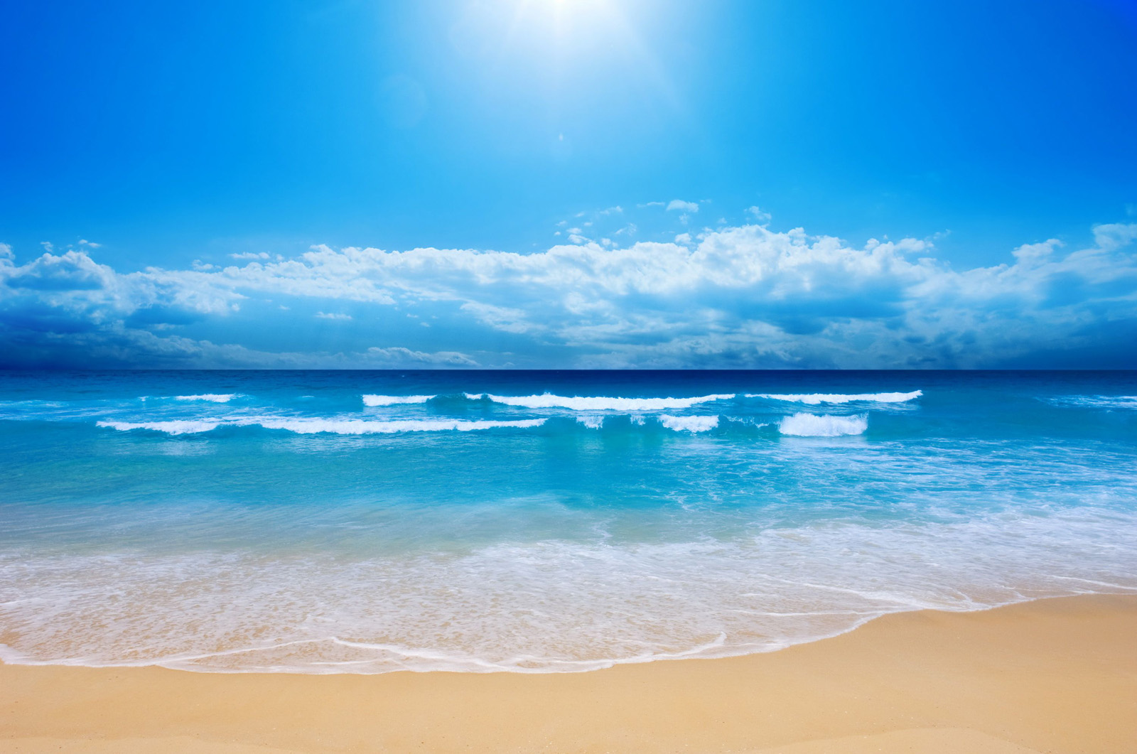 Beach And Blue Sky - HD Wallpaper 