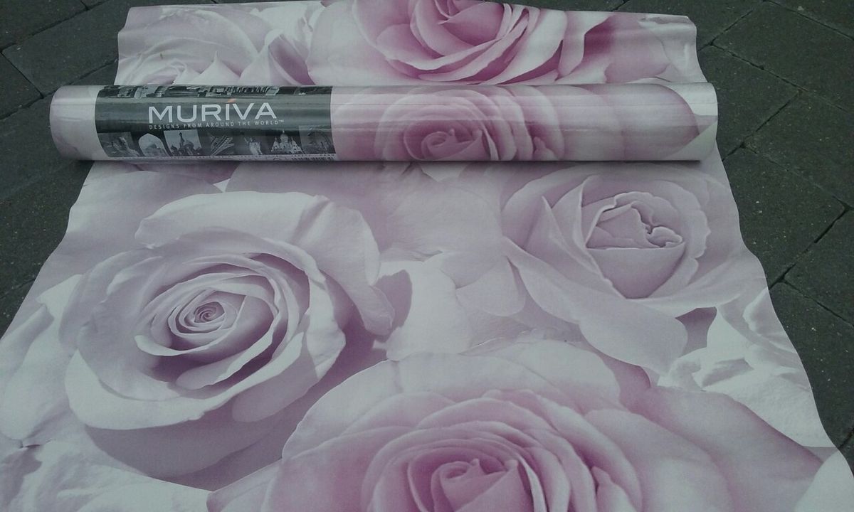 Murica Two Rolls Of Rose Wallpaper Grey/lilac - Garden Roses - HD Wallpaper 