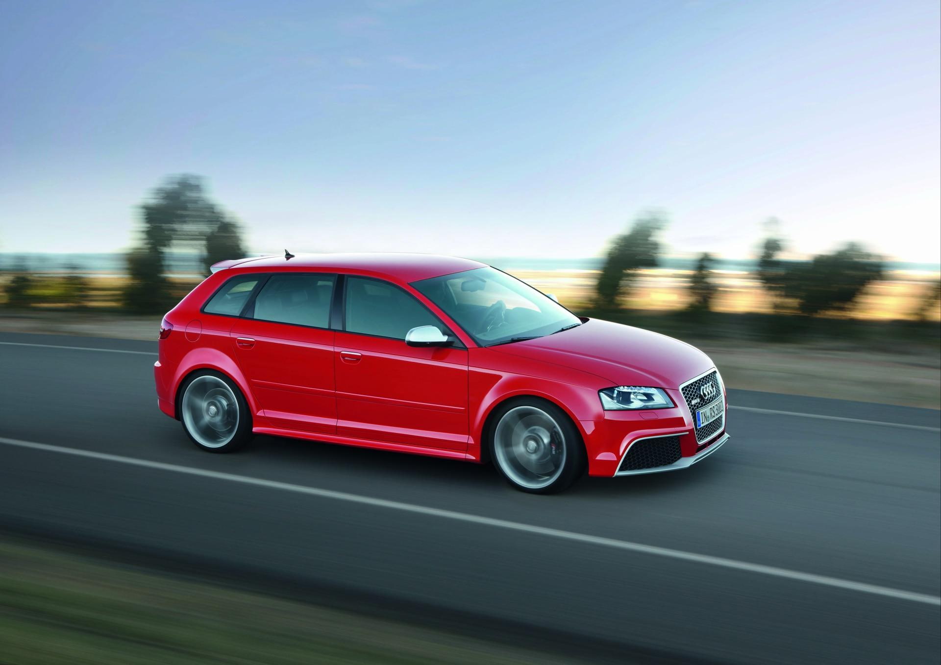 Audi Rs3 Wallpaper - HD Wallpaper 
