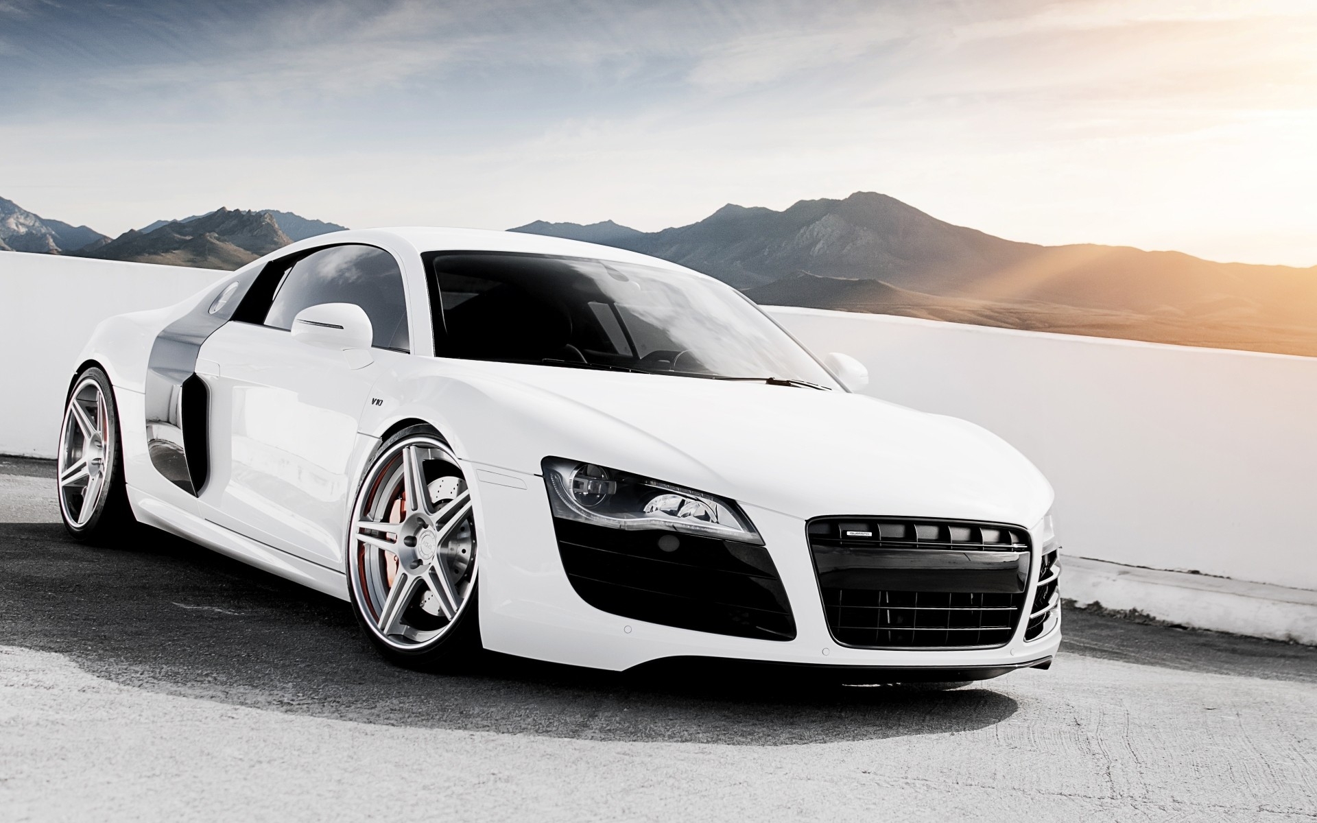 Audi R8 E Tron White - HD Wallpaper 