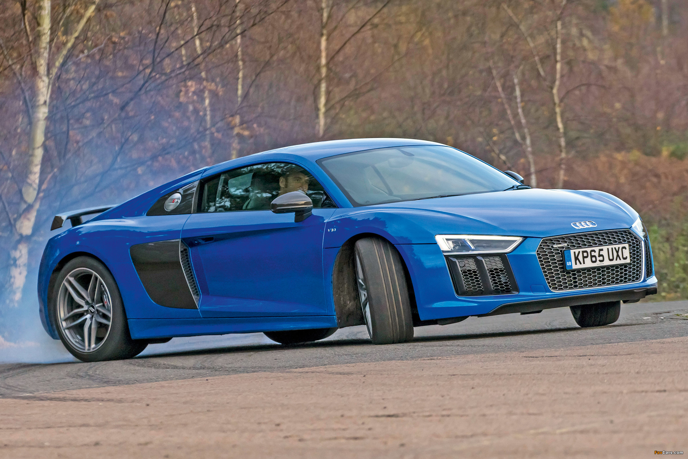 Audi R8 V10 Plus Uk-spec 2015 Wallpapers - Audi R8 - HD Wallpaper 