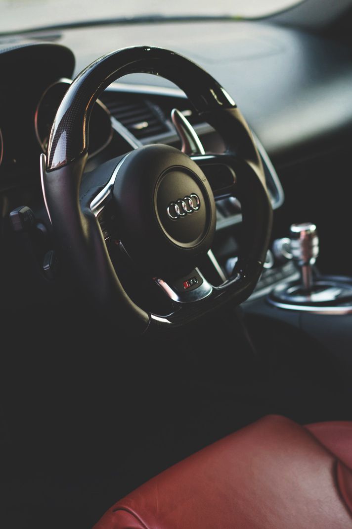 Audi Black Interior - Audi Interior Wallpaper Mobile - HD Wallpaper 