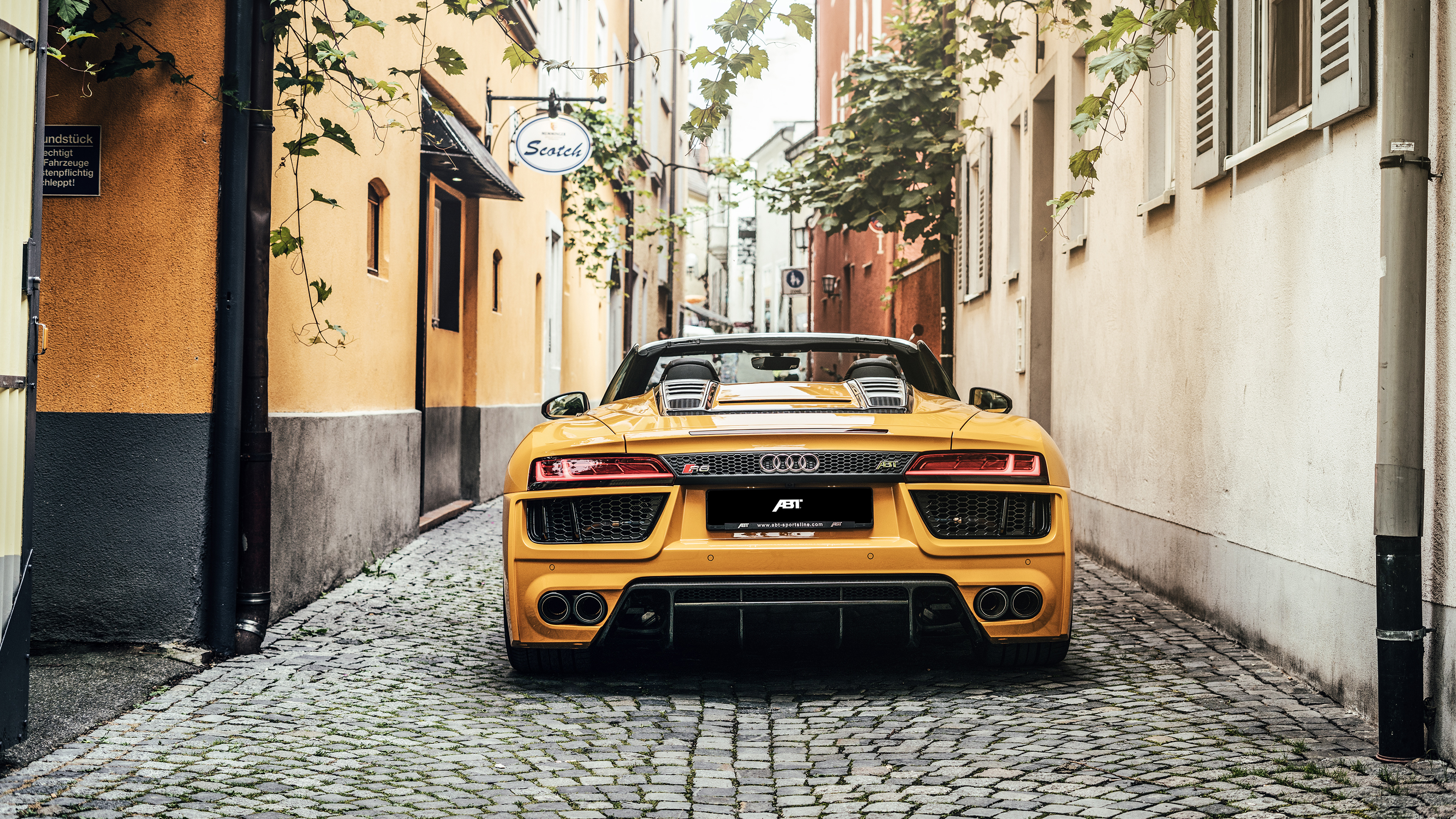 Audi R8 2017 Wallpaper - HD Wallpaper 