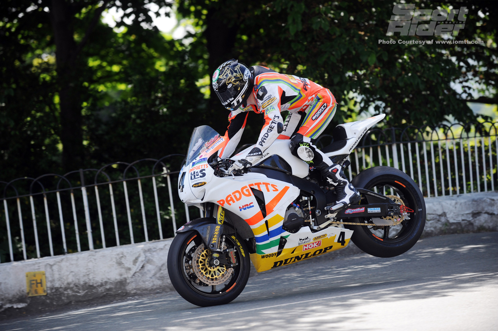 Isle Of Man Tt 2011 - HD Wallpaper 