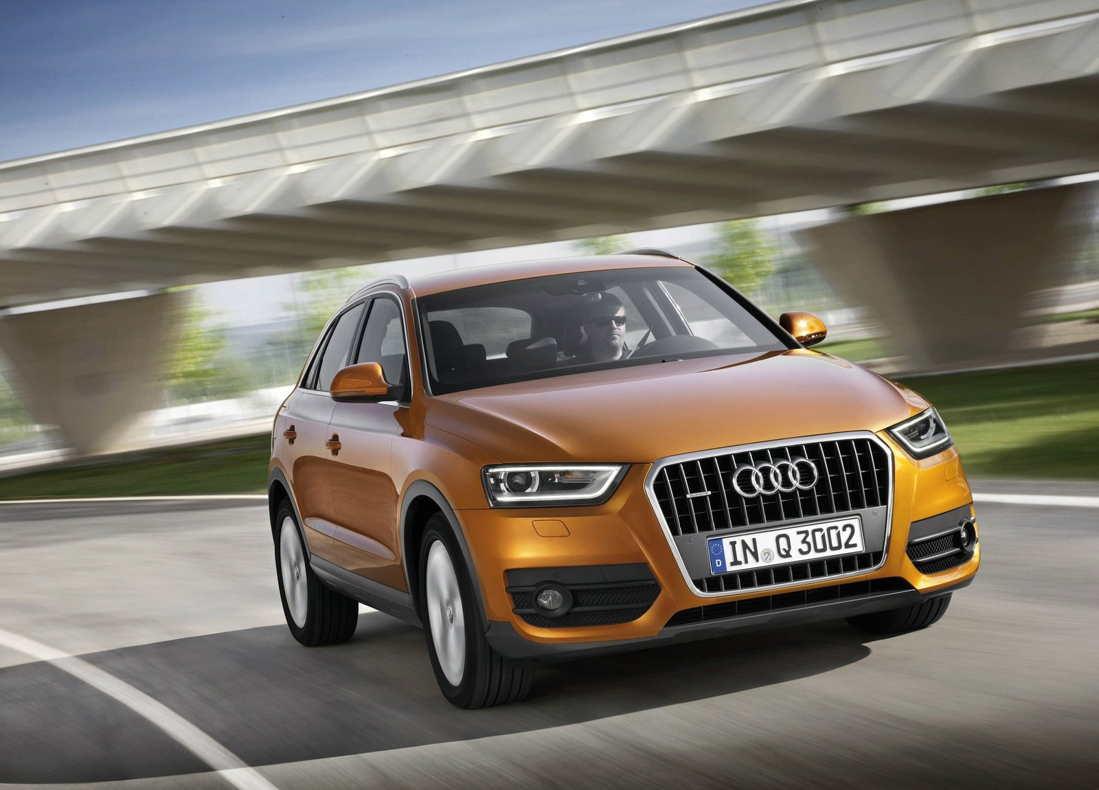 Audi Q3 2012 - HD Wallpaper 