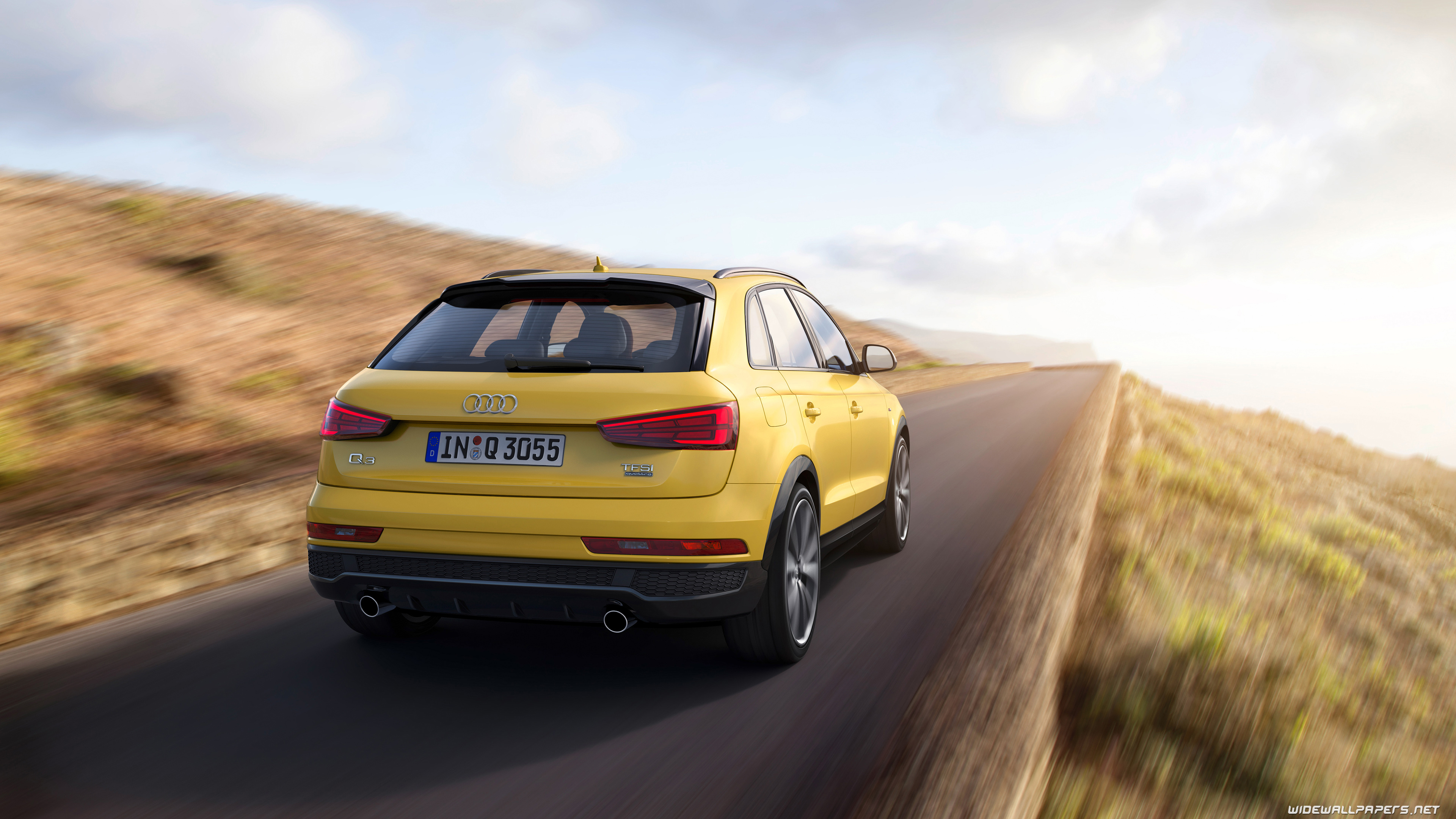Audi Q3 - HD Wallpaper 