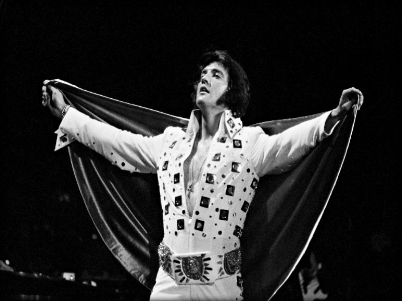 ☆ Elvis ☆ - Elvis Presley - 800x600 Wallpaper ☆ Elvis ☆ - Elvis Presley - 800x600 Wallpaper