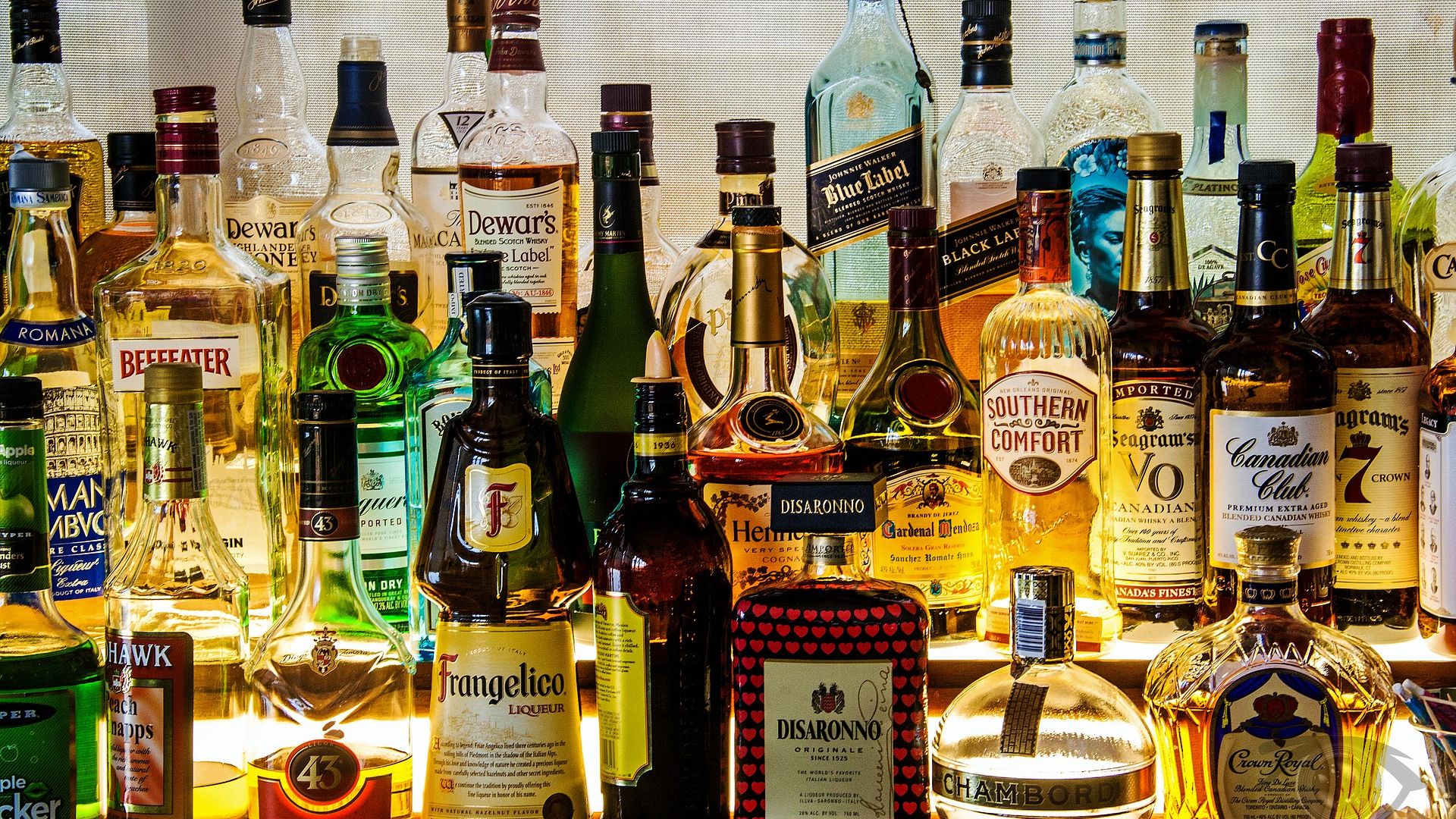 Liquor Drink Bottles Hd Wallpaper - Alcohol Hd - 1920x1080 Wallpaper - Liquor Drink Bottles Hd Wallpaper - Alcohol Hd - 1920x1080 Wallpaper -
