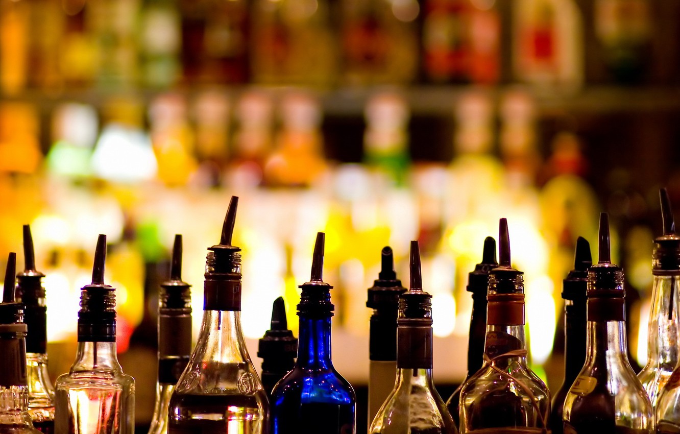 Photo Wallpaper Alcohol, Cocktail, Bottle, Drinks, - Alcohol Bottles Wallpapers Hd - HD Wallpaper 