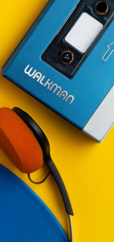 Walkman Wallpaper Phone - HD Wallpaper 