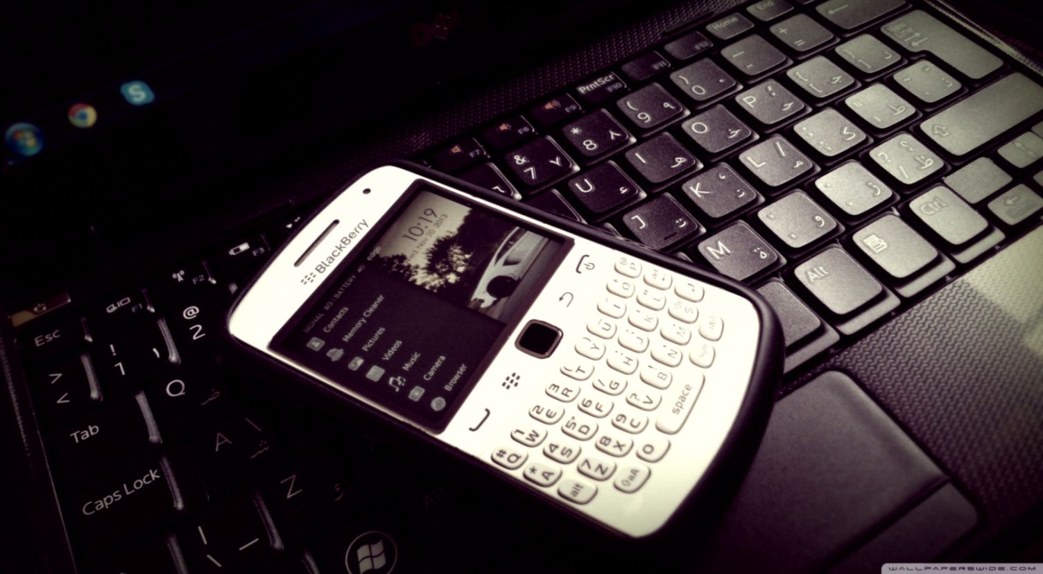Blackberry Os71 ❤ 4k Hd Desktop Wallpaper For 4k Ultra - Blackberry Mobile - HD Wallpaper 
