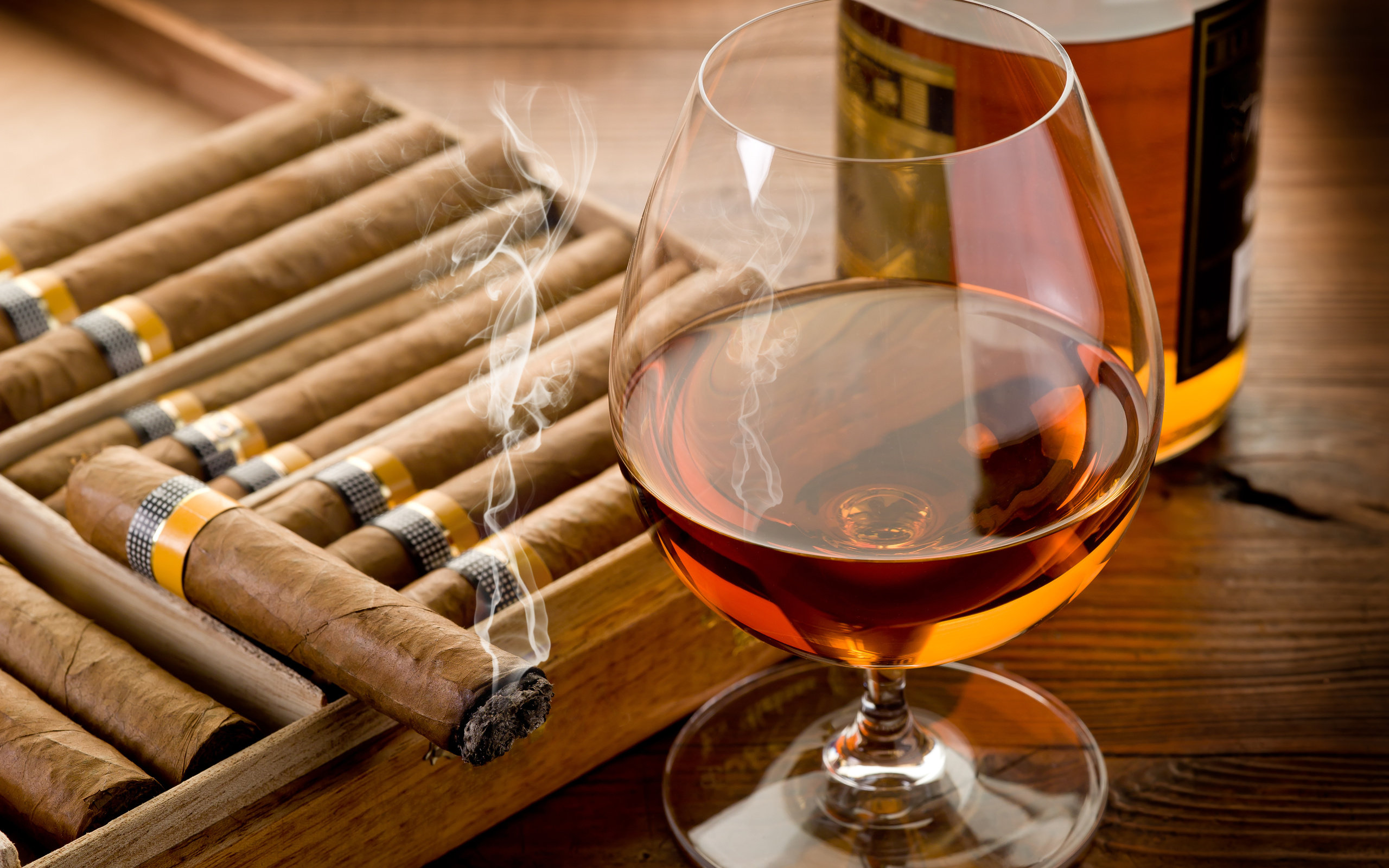 High Resolution Liquor Hd Wallpaper Id - Cigars Hd - HD Wallpaper 