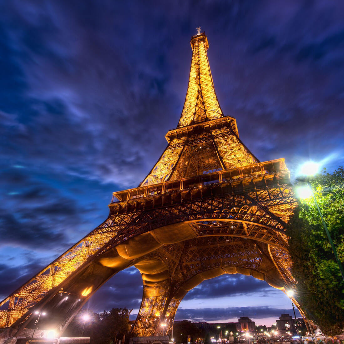 Eiffel Tower - HD Wallpaper 