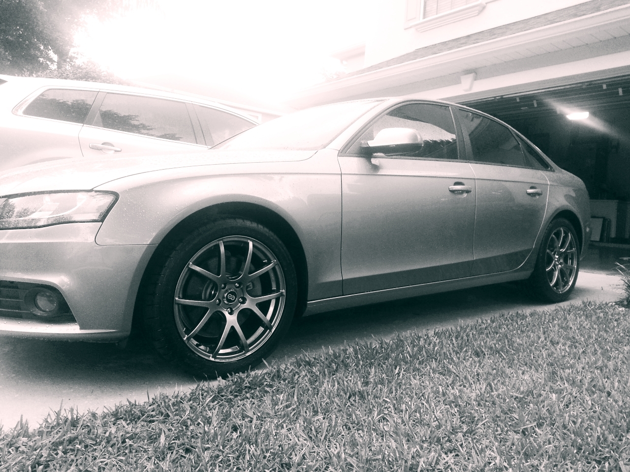 2011 Silver Audi A4 B8 Quattro Picture, Mods, Upgrades - Executive Car - HD Wallpaper 