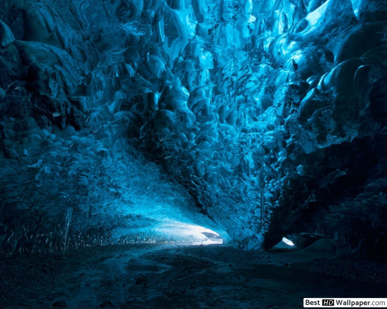 Windows 10 Lock Screen Images Ice Cave - HD Wallpaper 