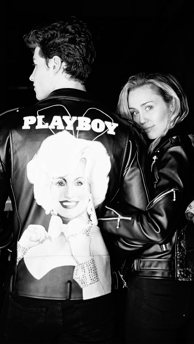 Um Conceito De Mulher

like Or Reblog If You Use/save - Shawn Mendes En Miley Cyrus - HD Wallpaper 