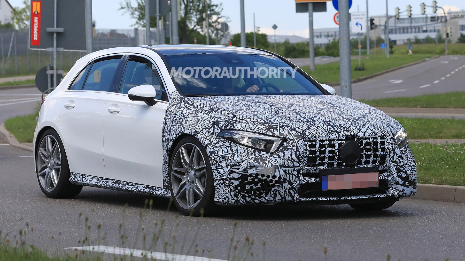 2020 Mercedes Amg A45 Hatchback Spy Shots - HD Wallpaper 