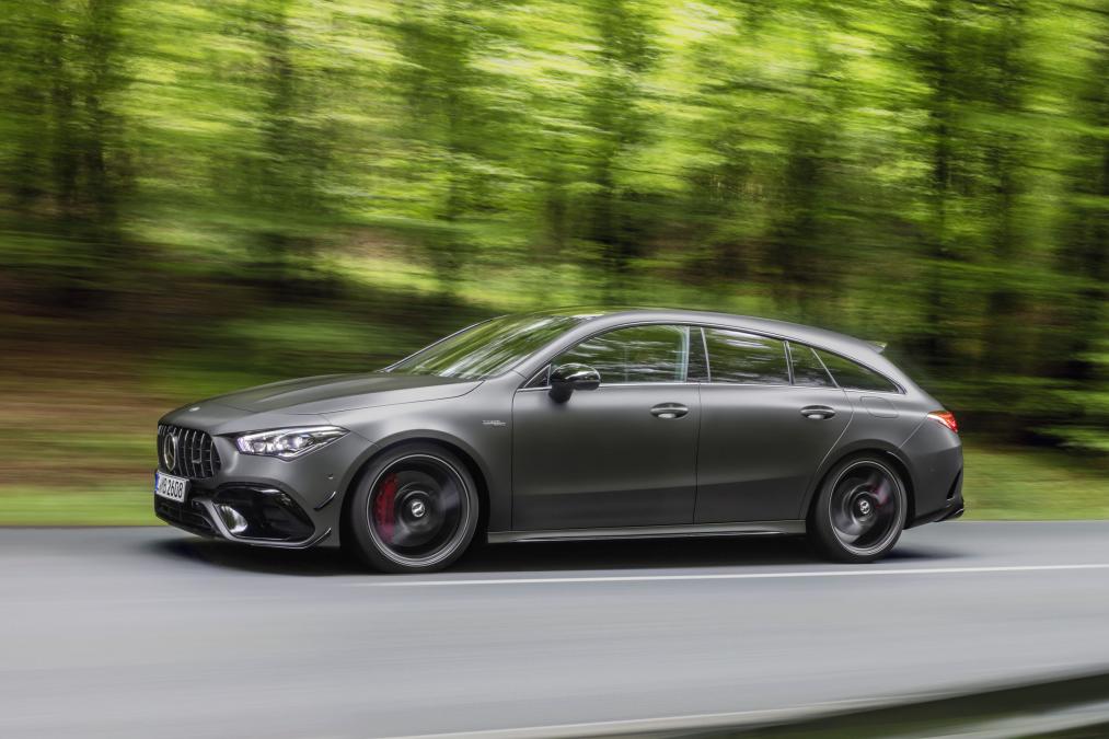 Cla Shooting Brake Amg - HD Wallpaper 