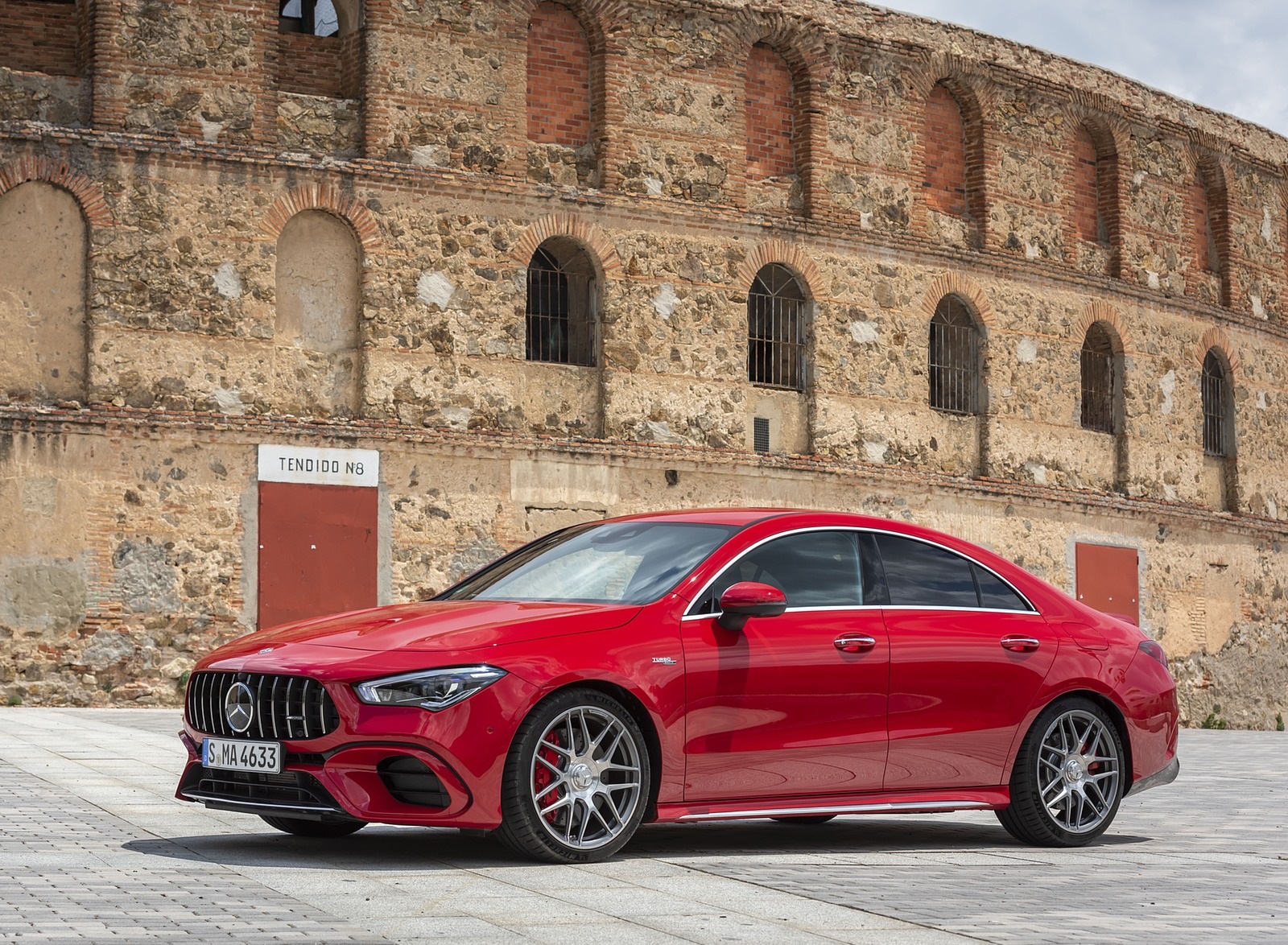 2020 Mercedes Amg Cla 45 Front Three Quarter Wallpapers - Mercedes Amg Cla 45 S 4matic+ - HD Wallpaper 