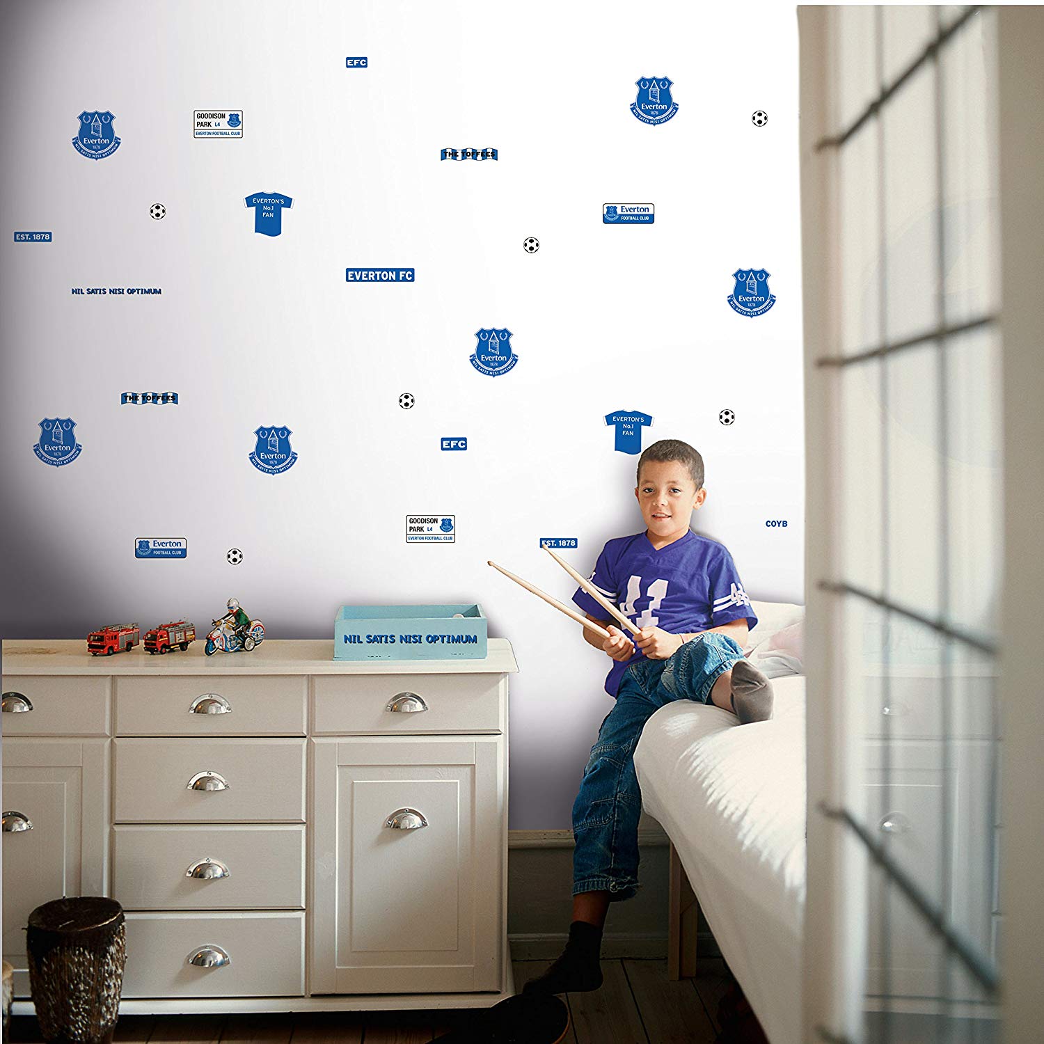 Everton Bedroom 1500x1500 Wallpaper teahub.io