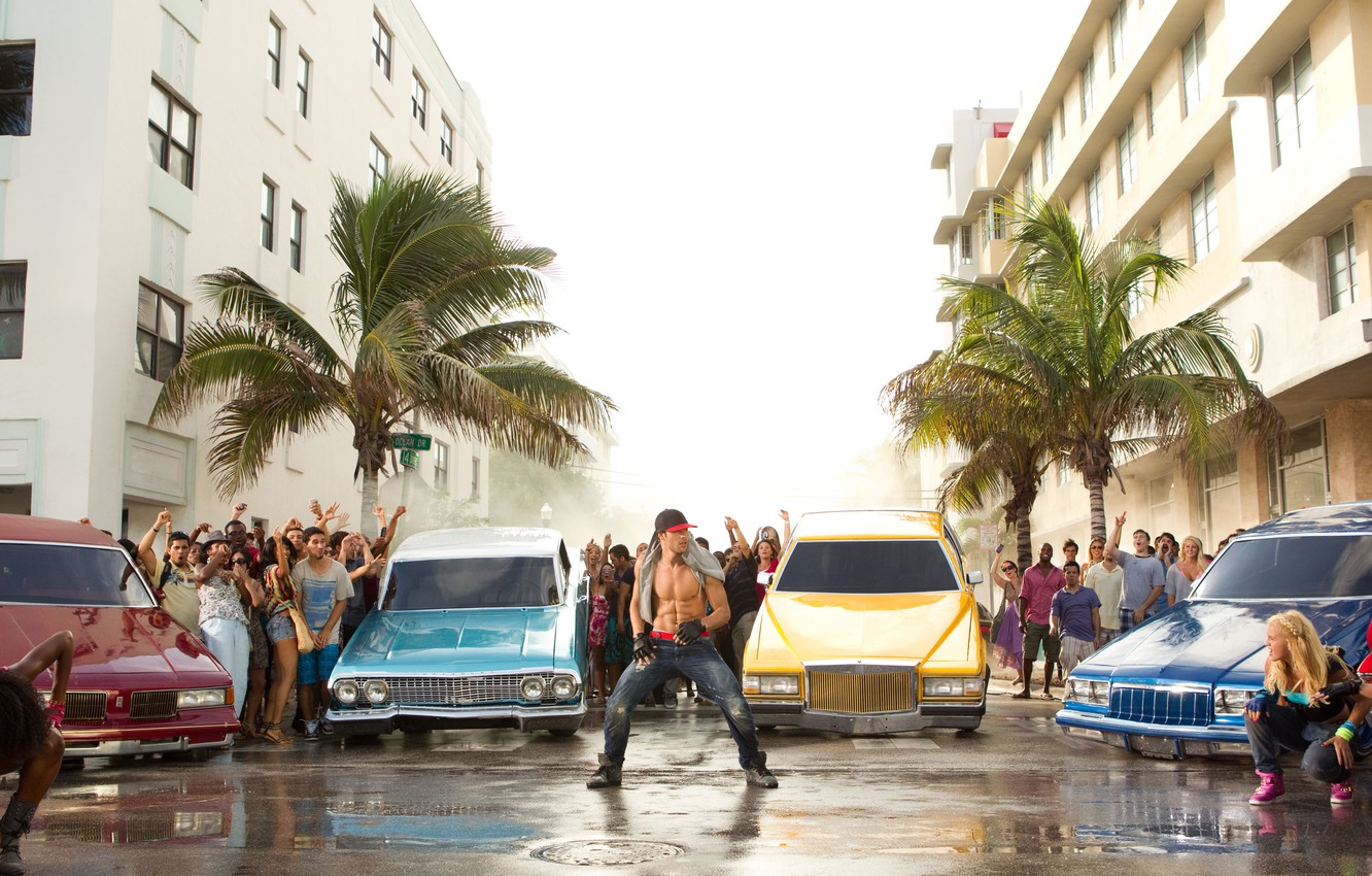 Photo Wallpaper Step Forward-4, Ryan Guzman, Step Up - Miami Step Up Car - HD Wallpaper 